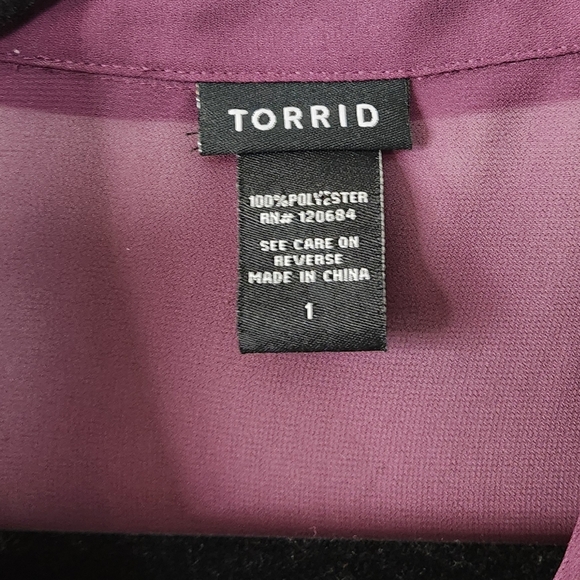Torrid Purple Sheer Long Sleeve Blouse Top Office Work Wear Casual Plus size 1X - Picture 4 of 6